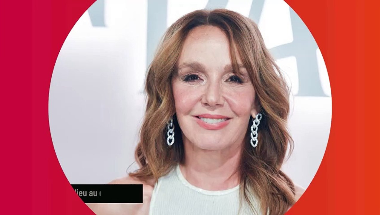 Iris Mittenaere fière au bras de son cavalier pour un événement très attendu en plein Paris, la plus française des américaines était de la partie !