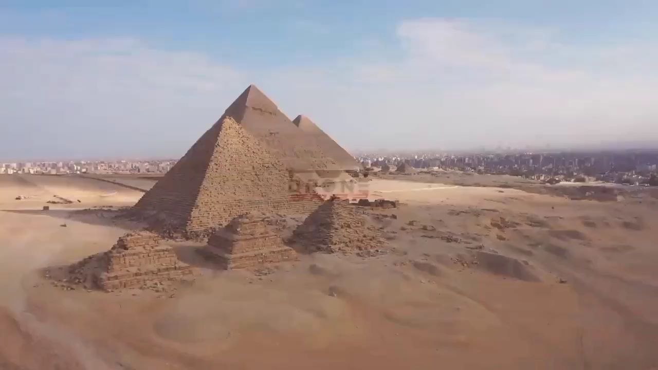 payramids of giza