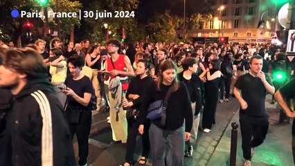 Législatives: après le tour de force du RN, l'heure des désistements pour le second tour