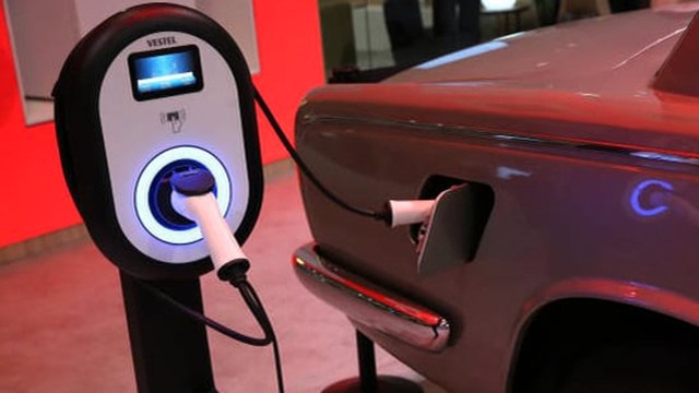 Crean Una Batería De Coche Que Se Carga En Menos De 5 Minutos