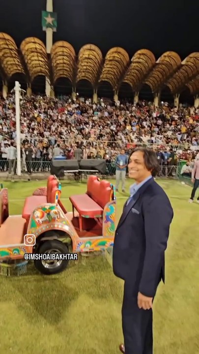 The world fastest bowler/ Shoaib Akhter/Pakistan