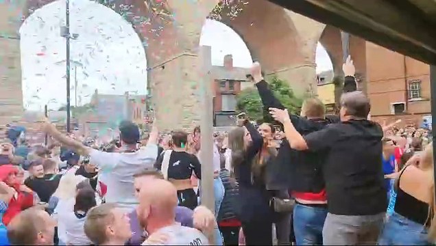 Watch as Mansfield football fans celebrate big England win