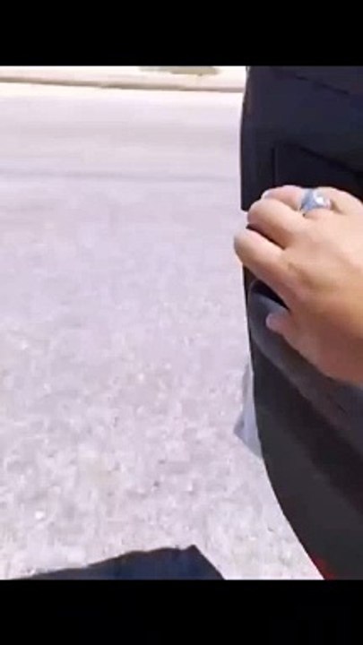 احتراق مركبة أمام جامعة الحسين في معان