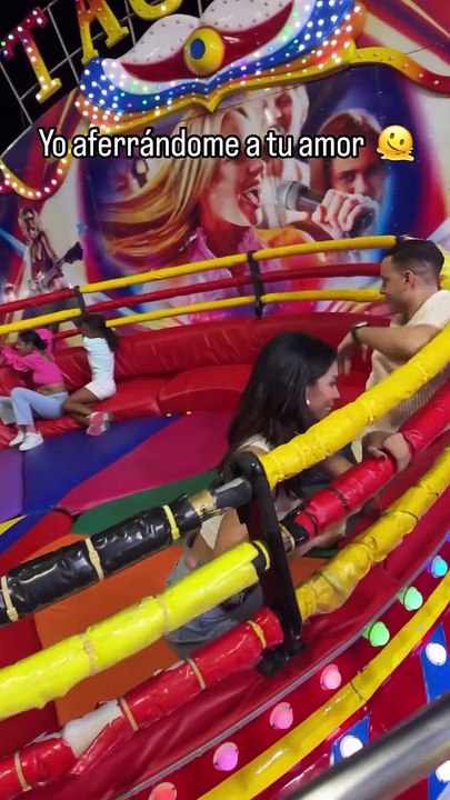 ¡José Andrés Padrón e Isabella Rodríguez sufrieron un pequeño accidente en La Guaira!
