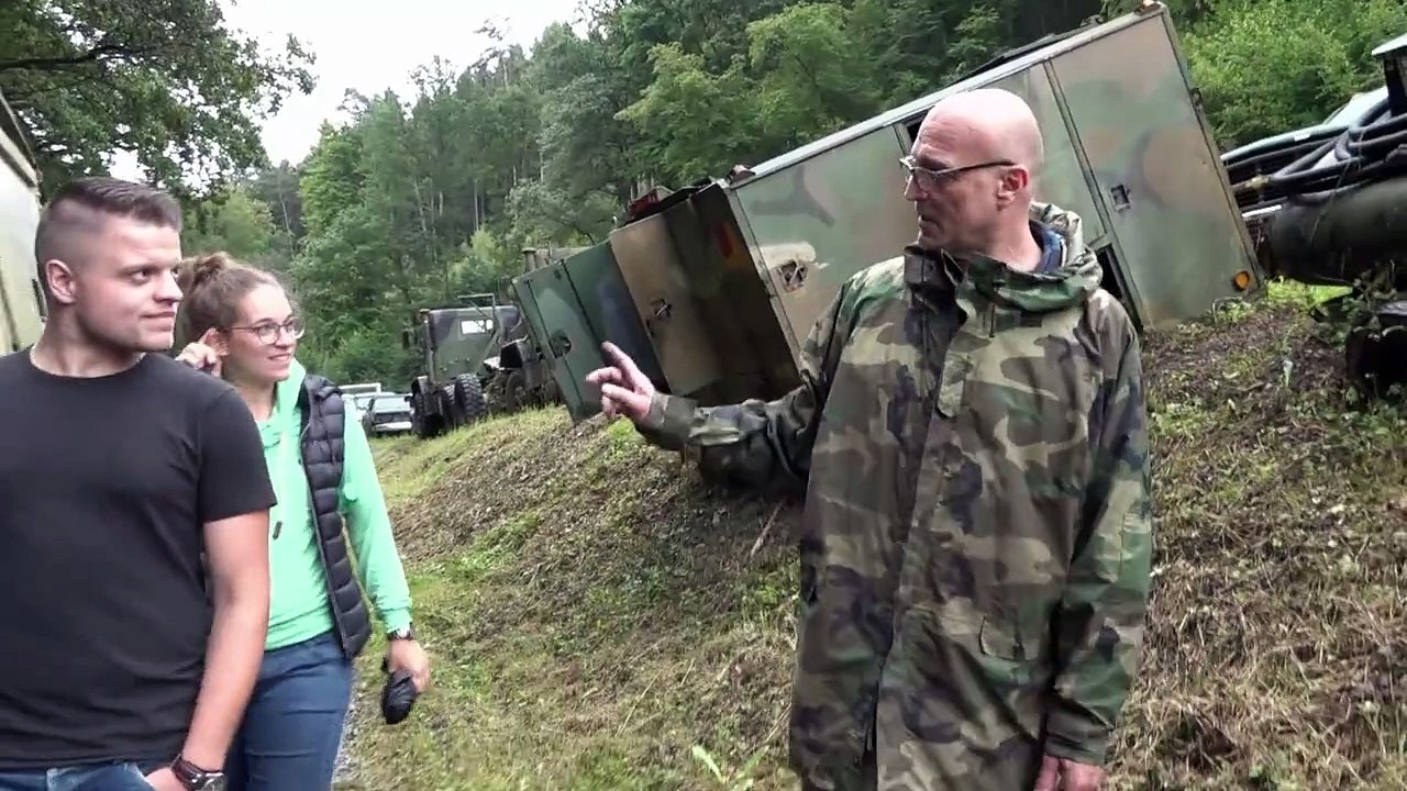 Steel Buddies S06E07-Frohe Kunden