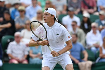 Wimbledon : Humbert bousculé mais Humbert qualifié !