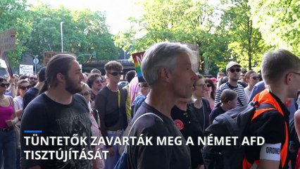 Tüntetők vonták blokád alá a német AfD tisztújító kongresszusát