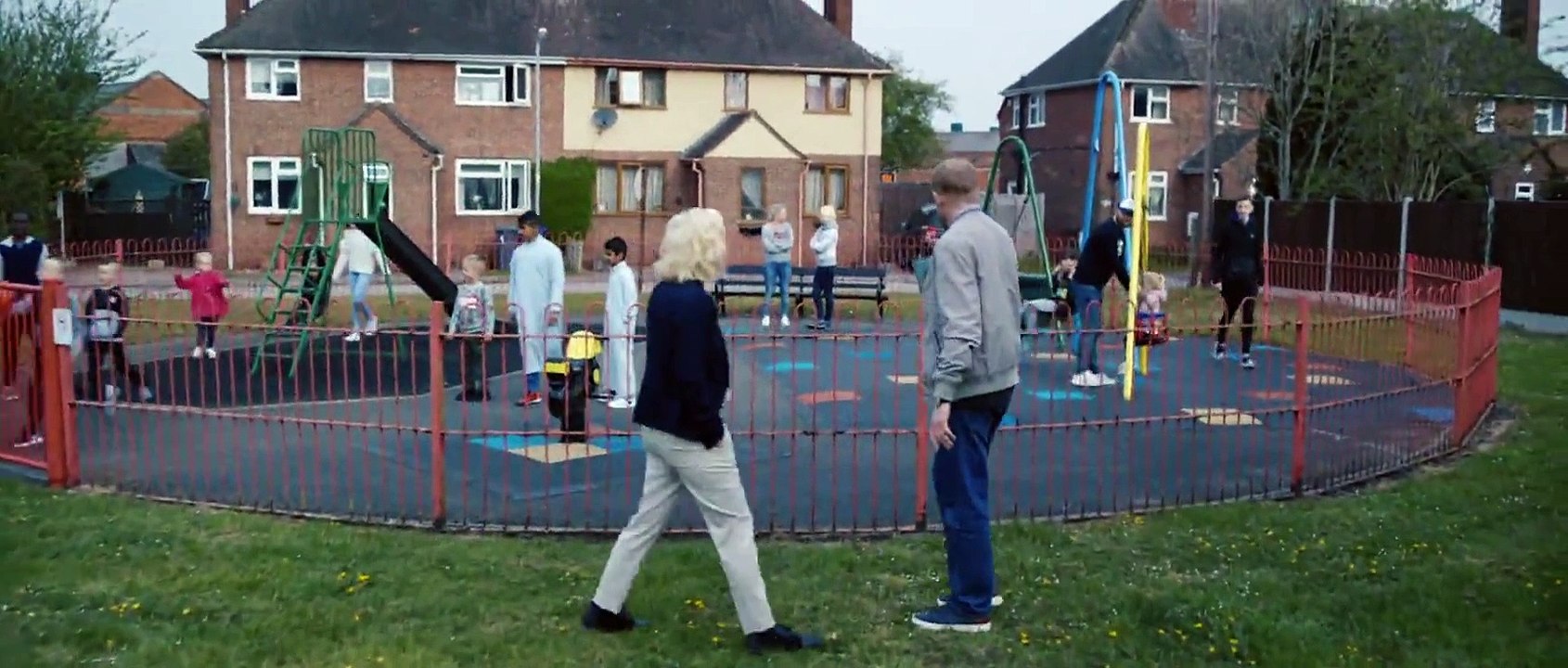 Small World (2021) stream deutsch anschauen