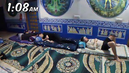 cheap vs expensive Hotel Room!! $1 vs $1000