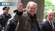 Steve Bannon llega a prisión para cumplir con una condena de 4 meses
