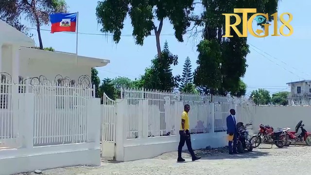 Ansyen Batonye Lòd Avoka yo nan Pòdepè Me Dumesle Elinès mande ak Konsèy Siperyè Pouvwa Jidisyè pou