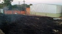 Corpo de Bombeiros é mobilizado para combater incêndio no Bairro Brasmadeira