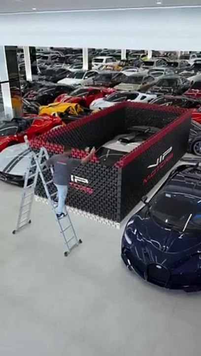 14,000 domino piece fail !