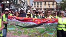 Spagna, manifestazione a Malaga contro il turismo di massa