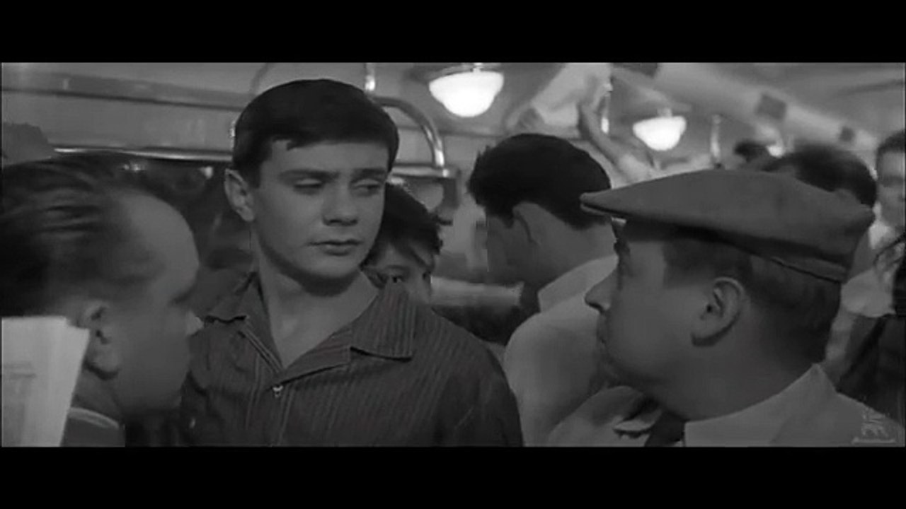 I walk around Moscow Full Movie Comedy HD