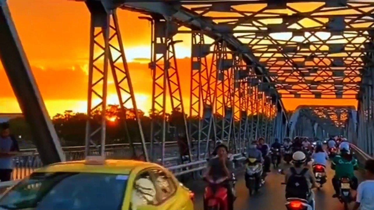 Sầu cố đô - Tác giả Duy Khánh