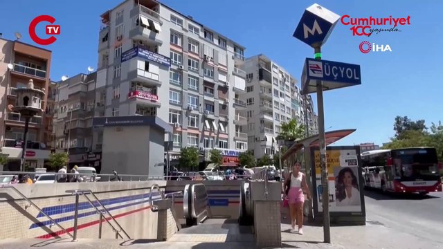 İzmir Metro'sunda 11 kişinin yaralandığı yürüyen merdiven kazası kamerada