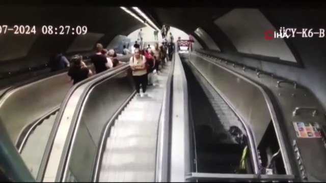 İzmir'de yürüyen merdiven ters yönde hareket etmişti! 11 kişinin yaralandığı kazanın görüntüsü çıktı