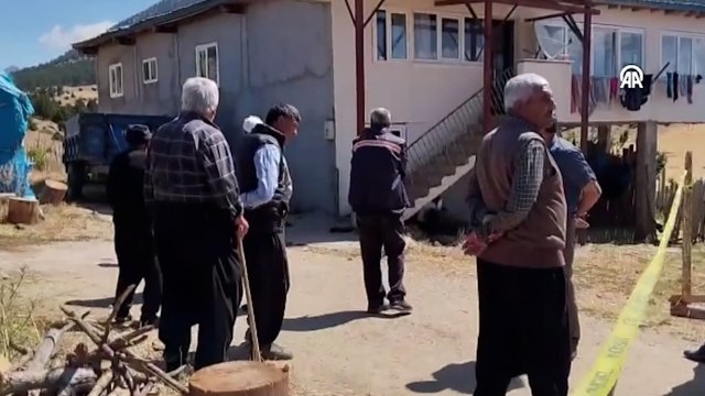 Adana'da boşandığı eşini öldüren kişi intihar etti