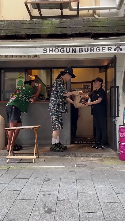 Leaving burger shop