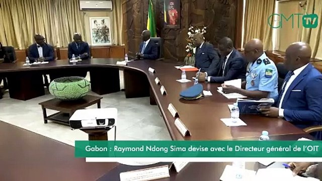 [#Reportage] Gabon : Raymond Ndong Sima devise avec le Directeur général de l’OIT