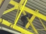 EM-Achtelfinale: 21-jähriger Mann klettert aufs Stadiondach