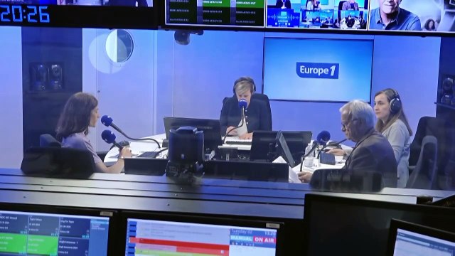 Après avoir critiqué les extrêmes, Emmanuel Macron mise sur la stratégie des désistements avec le NFP pour faire barrage au RN