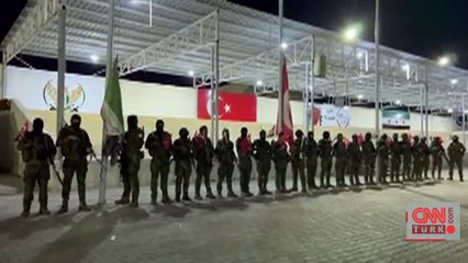 SON DAKİKA HABERİ: Suriye'nin kuzeyinde meydana gelen olaylar... İki komutandan 'Türk bayrağı' açıklaması!