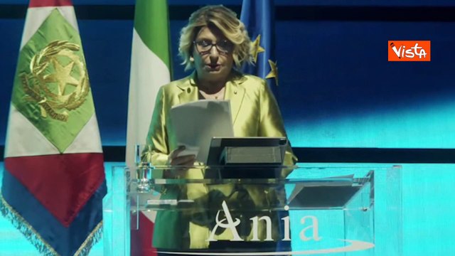 Il messaggio di Meloni all'assemblea Ania: Cresciamo pi? di altri, vogliamo dare continuit?
