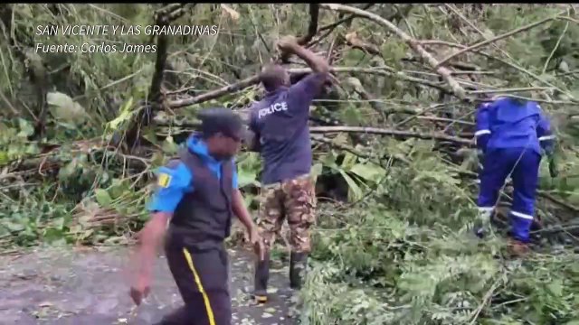Beryl se fortalece a su paso por el Caribe y se convierte en huracán categoría 5