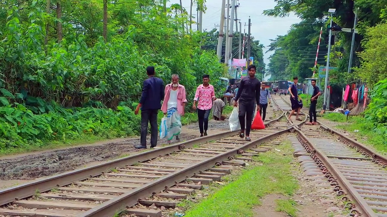 Update Tyre Blast PRANK with Popping balloons - Crazy REACTION with Popping Balloon Prank - So Funny