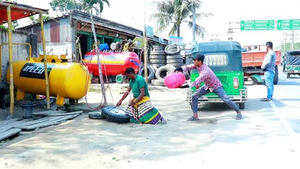 Update Viral Tyre Blast Prank in 2022 - Tyre Puncture Prank With Popping Balloon Prank - ComicaL TV