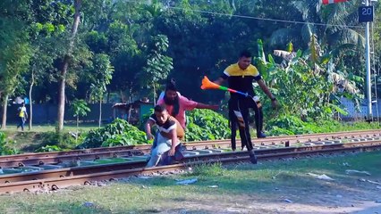 Viral Train Horn PRANK in 2023 - Year on PRANK 2023 - PRANK Video - ComicaL TV