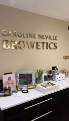 Caroline Neville’s Brow Academy: From Award-Winner to Industry Leader ✨