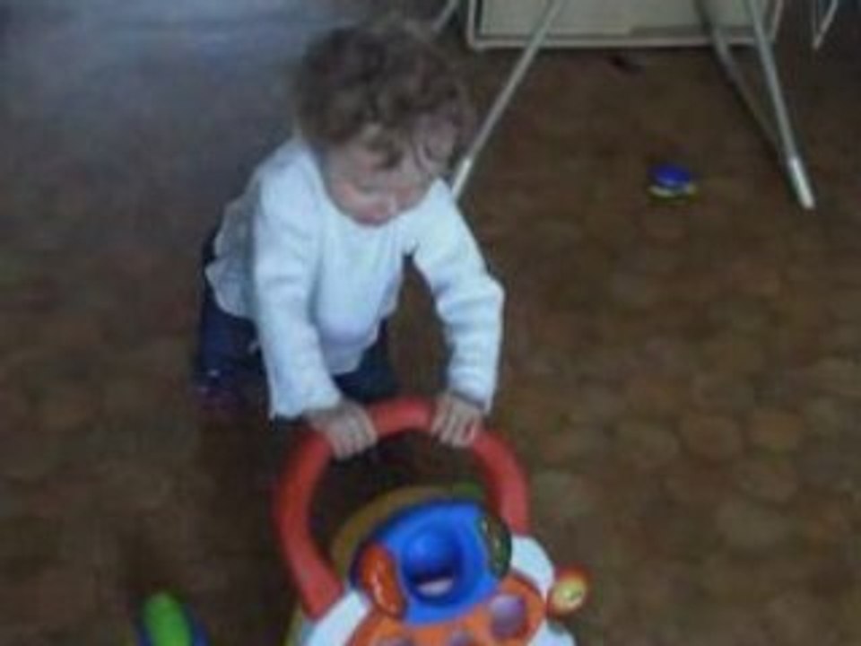 Stella et son trotteur