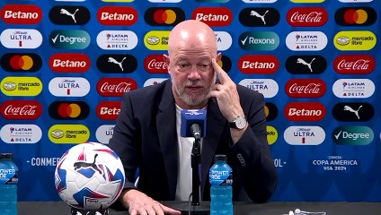 CONFERENCIA ZAGO, DT DE BOLIVIA