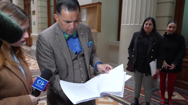 반정부 인사 아기 강제 입양 칠레 정부 상대 소송 / YTN