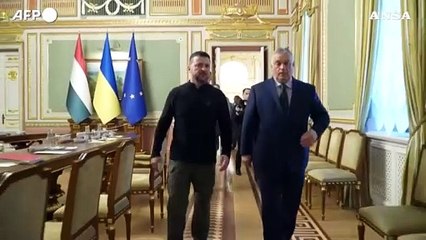 Ucraina, Zelensky riceve Orban: cordialita' ma posizioni lontane