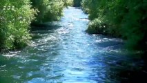 Relaxation film with charming water stream sound