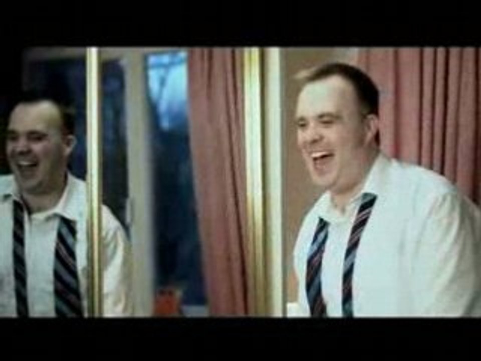 Jeder braucht einen! (Kissenschlacht)