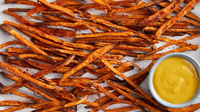 Prepare For Baked Sweet Potato Fries That Are ACTUALLY Crispy