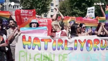 Turchia, Istanbul: almeno 15 arresti al Pride non autorizzato
