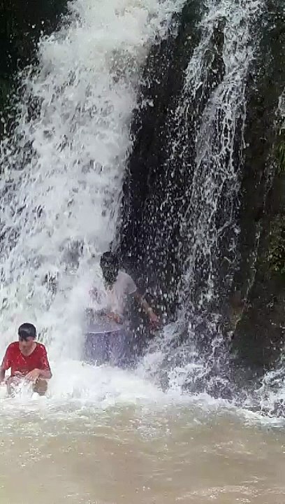 Junglla Waterfall with friends ###