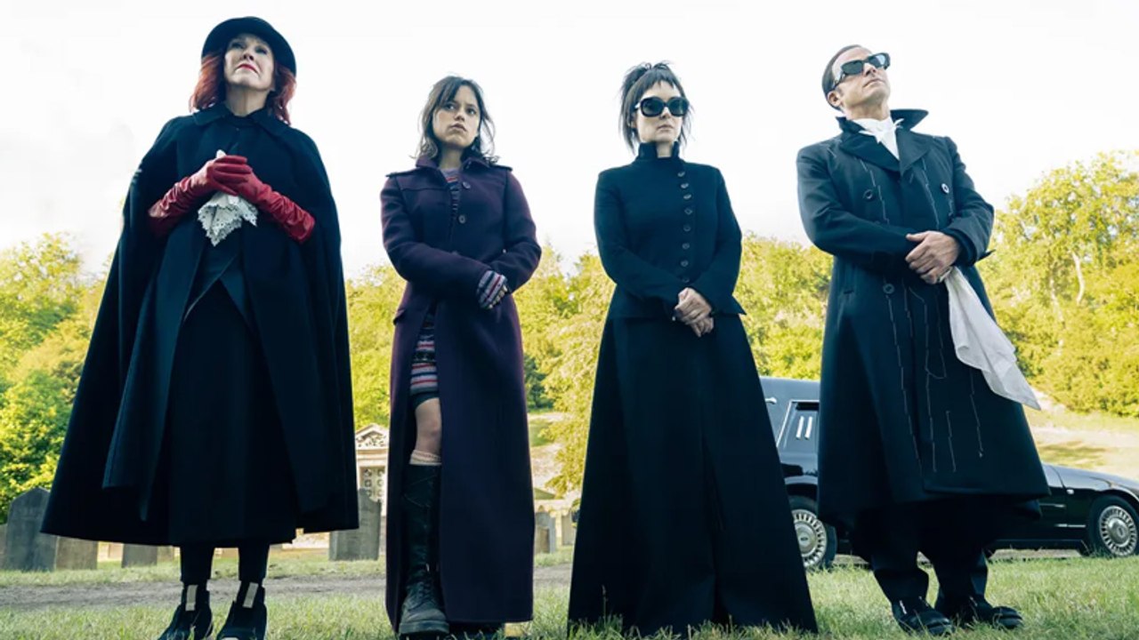 Tim Burton's 'Beetlejuice Beetlejuice' to Open the 2024 Venice Film Festival | THR News Video