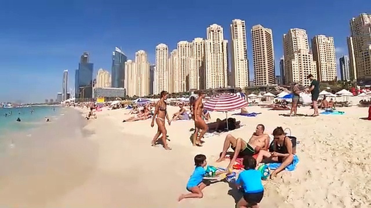 Dubai marina beech views