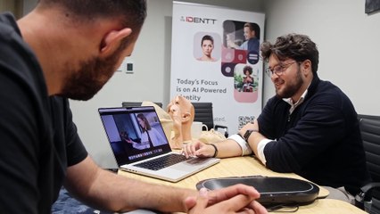 Internetowa kradzież tożsamości