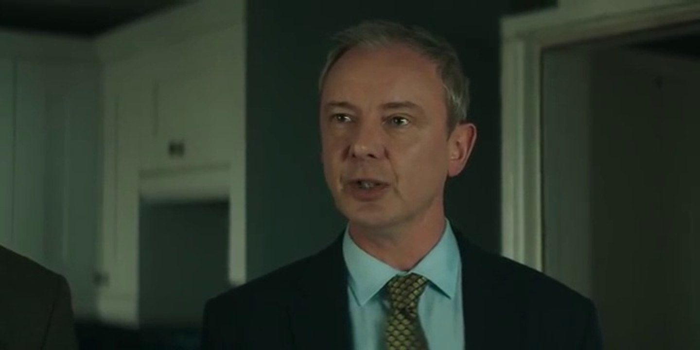 S04E01