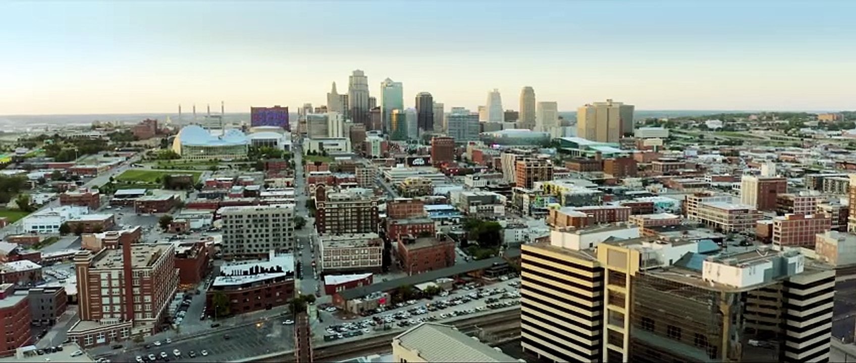 The Twisters, l'autre film avec des tornades : bande-annonce (VO)