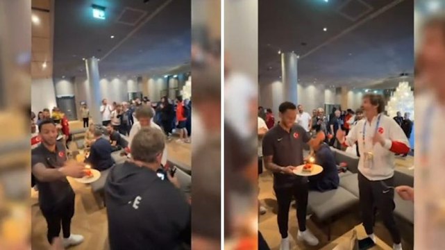 Sorpresa di Calhanoglu: porta la torta per il compleanno dello storico collaboratore di Montella