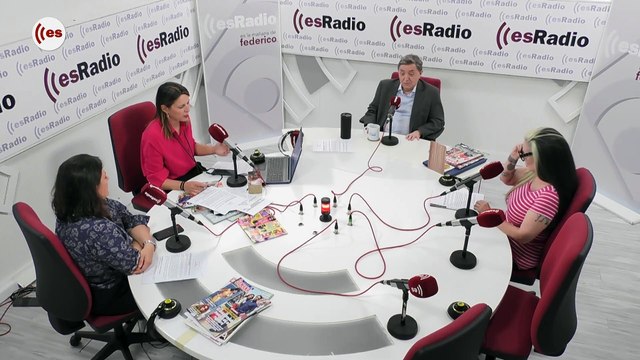 Crónica Rosa: Álvaro Muñoz Escassi desvela a esRadio que le están extorsionando